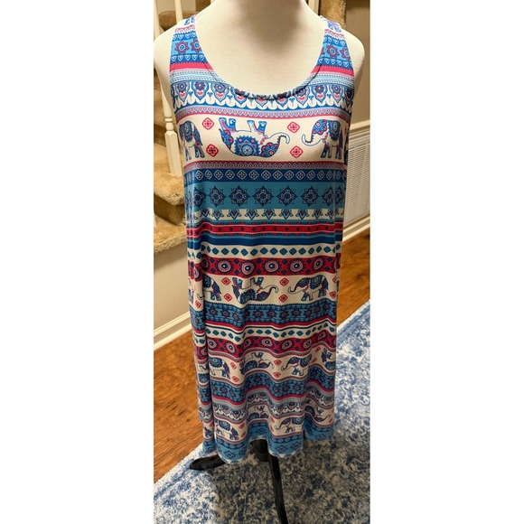 Bobbie Brooks Dresses & Skirts - Bobbie Brooks Blue Pink Elephant Print Sleeveless Keyhole Back Shift Dress Large